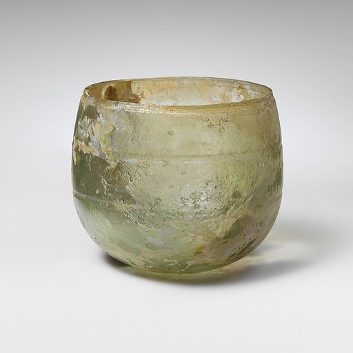 Glass cup