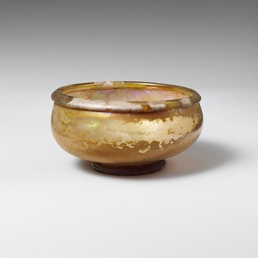Glass bowl