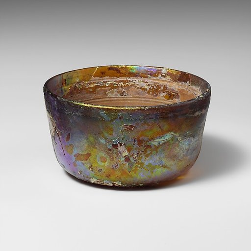 Glass bowl