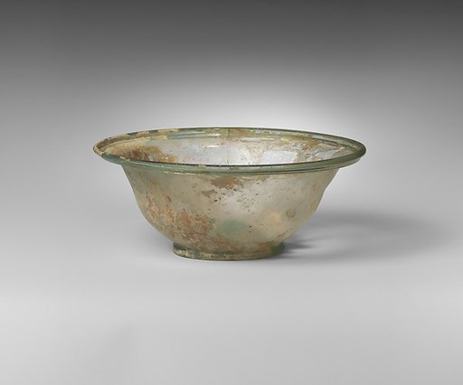 Glass bowl