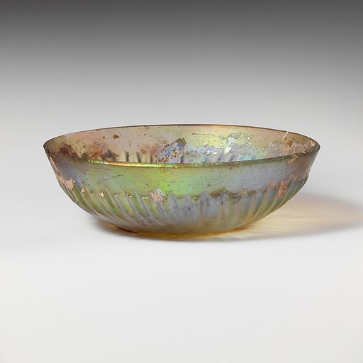 Glass ribbed bowl