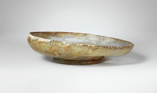 Glass dish