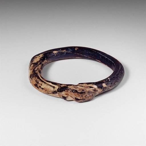 Glass bracelet