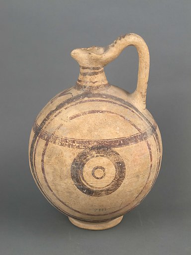Oinochoe