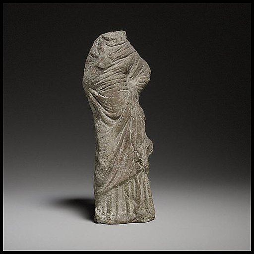 Terracotta statuette of a woman