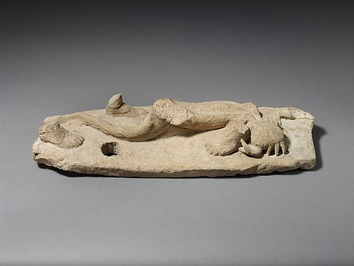 Limestone plinth with the remains of a group of Herakles and the Hydra
