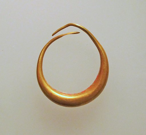 Earring of simple form (pair)