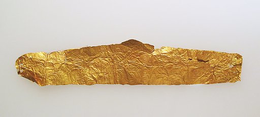 Frontlet of gold leaf