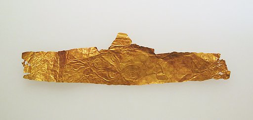 Frontlet of gold leaf