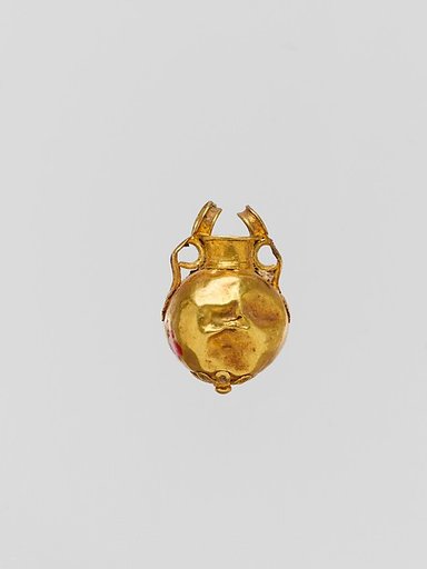 Gold pendant in the form of a vase
