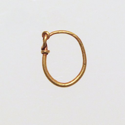 Gold loop earring
