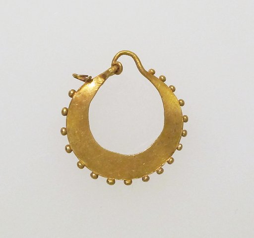 Earring, crescent-shaped, decorated