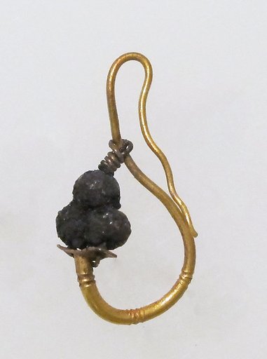 Earring, delta-shaped with beads