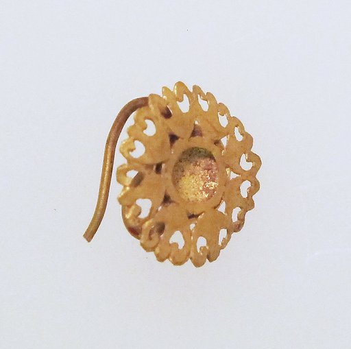 Earring-hook type with disc