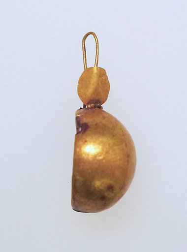 Earring-hook type with discs of thin foil