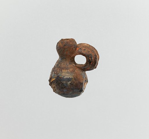 Glass pendant in the form of a miniature jug or gourd