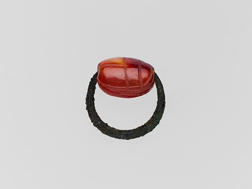 Bronze ring with carnelian scarab