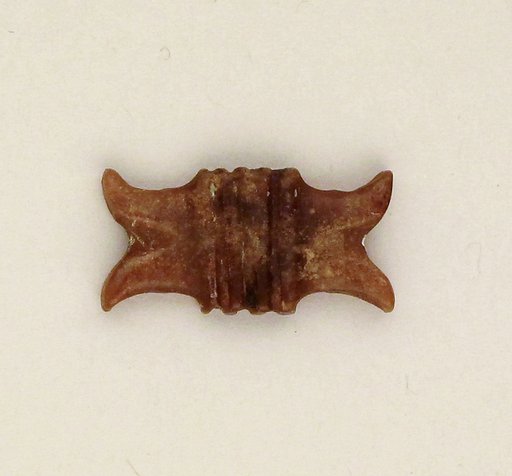Chalcedony amulet, thunderbolt