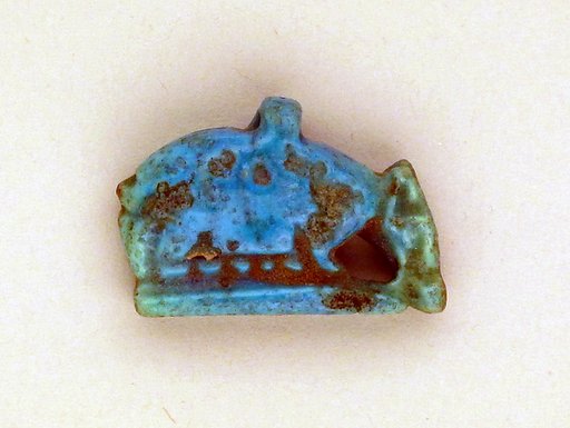 Faience amulet of a sow with piglets