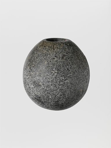 Gabbro mace head