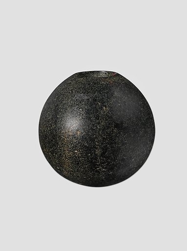 Gabbro mace head