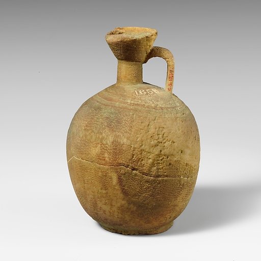 Alabaster squat lekythos