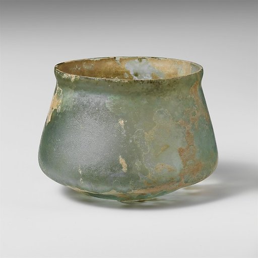 Glass cup