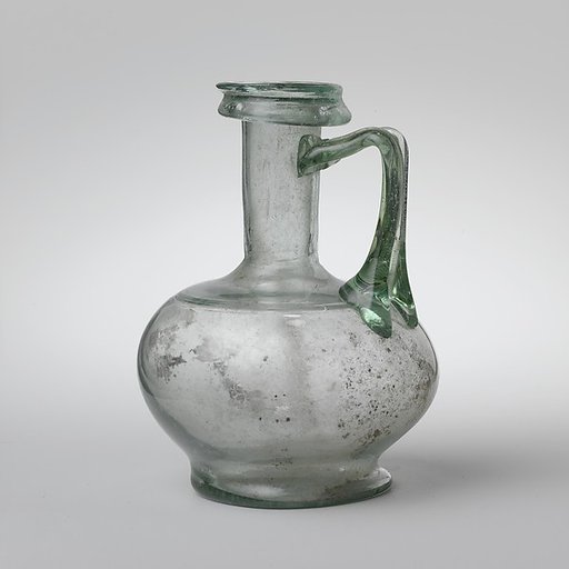 Glass jug