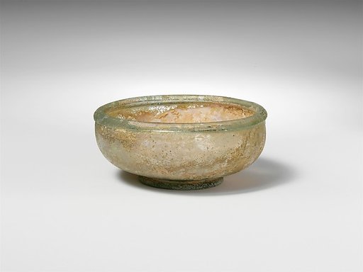Glass bowl