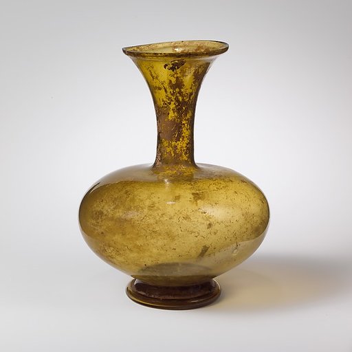 Glass bottle
