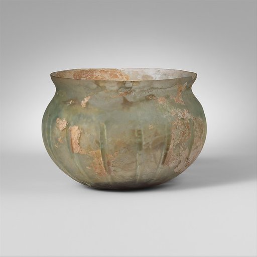 Glass ribbed bowl