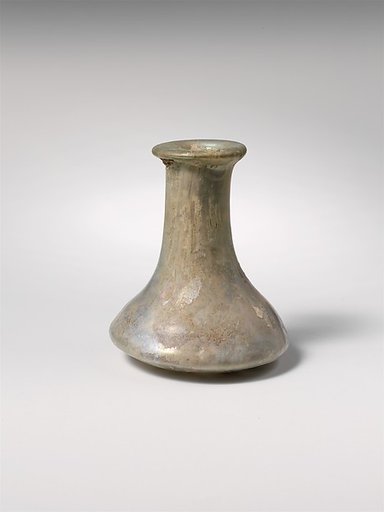 Glass bottle