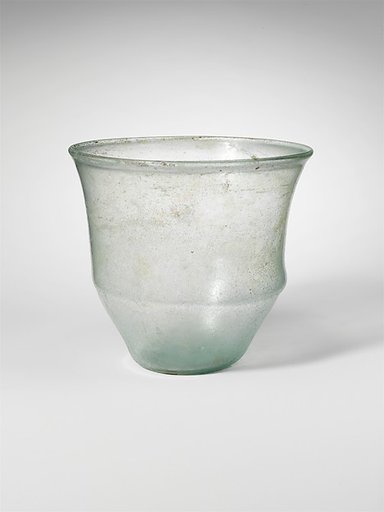 Glass cup