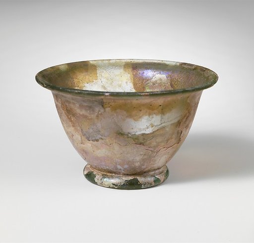 Glass cup