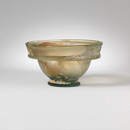 Glass bowl