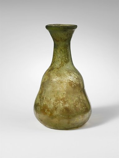 Glass bottle