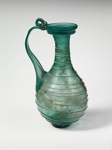 Glass jug