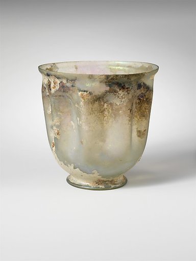Glass cup