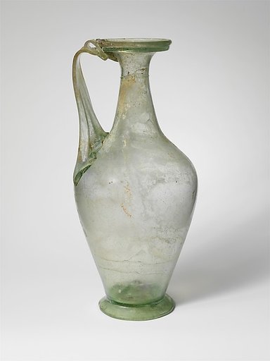 Glass jug