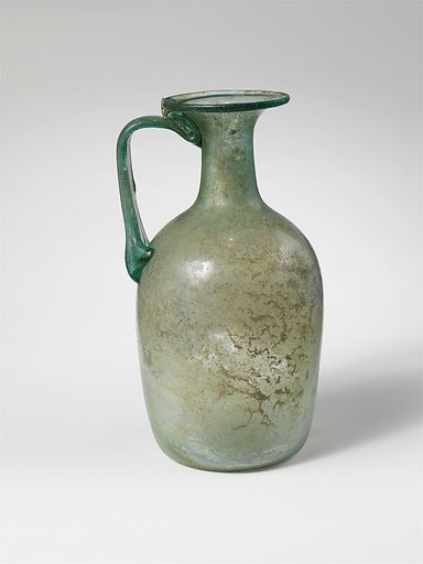 Glass jug