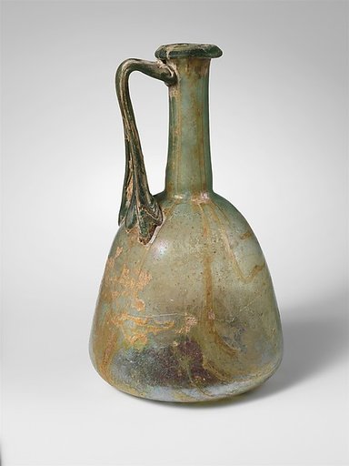 Glass jug