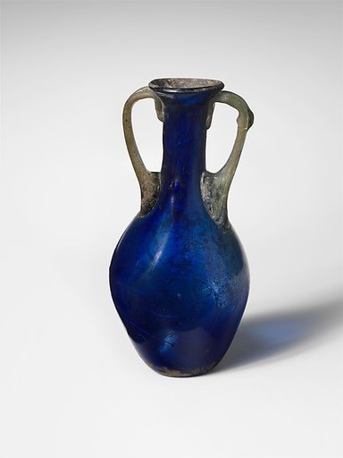 Glass two-handled bottle (amphoriskos)