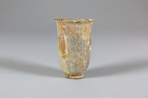 Glass beaker
