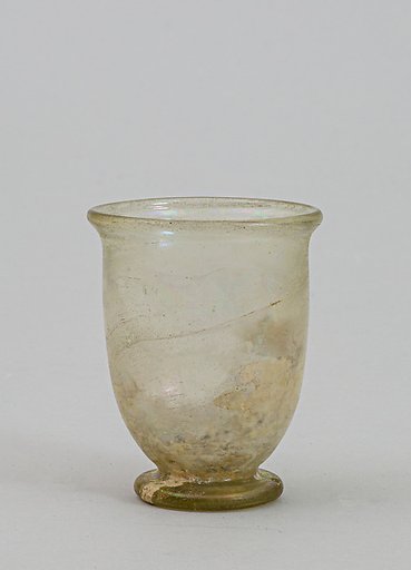 Glass cup