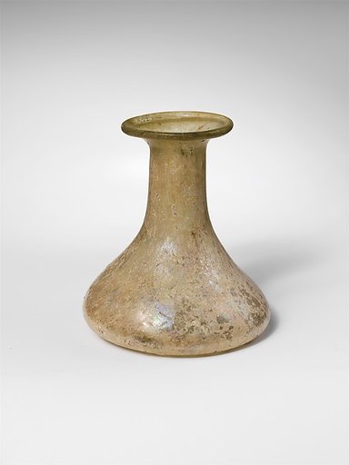 Glass bottle