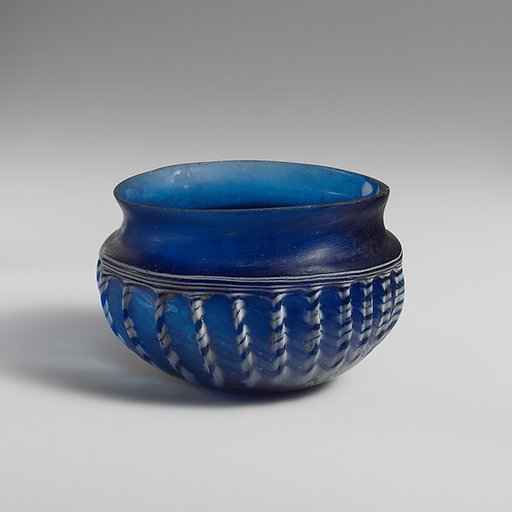 Glass ribbed bowl