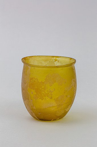 Glass beaker