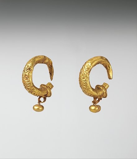 Gold earrings