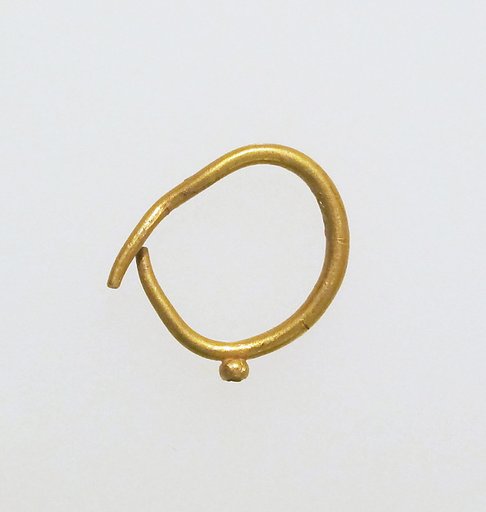 Earring