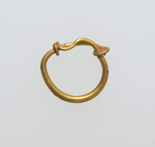 Earring